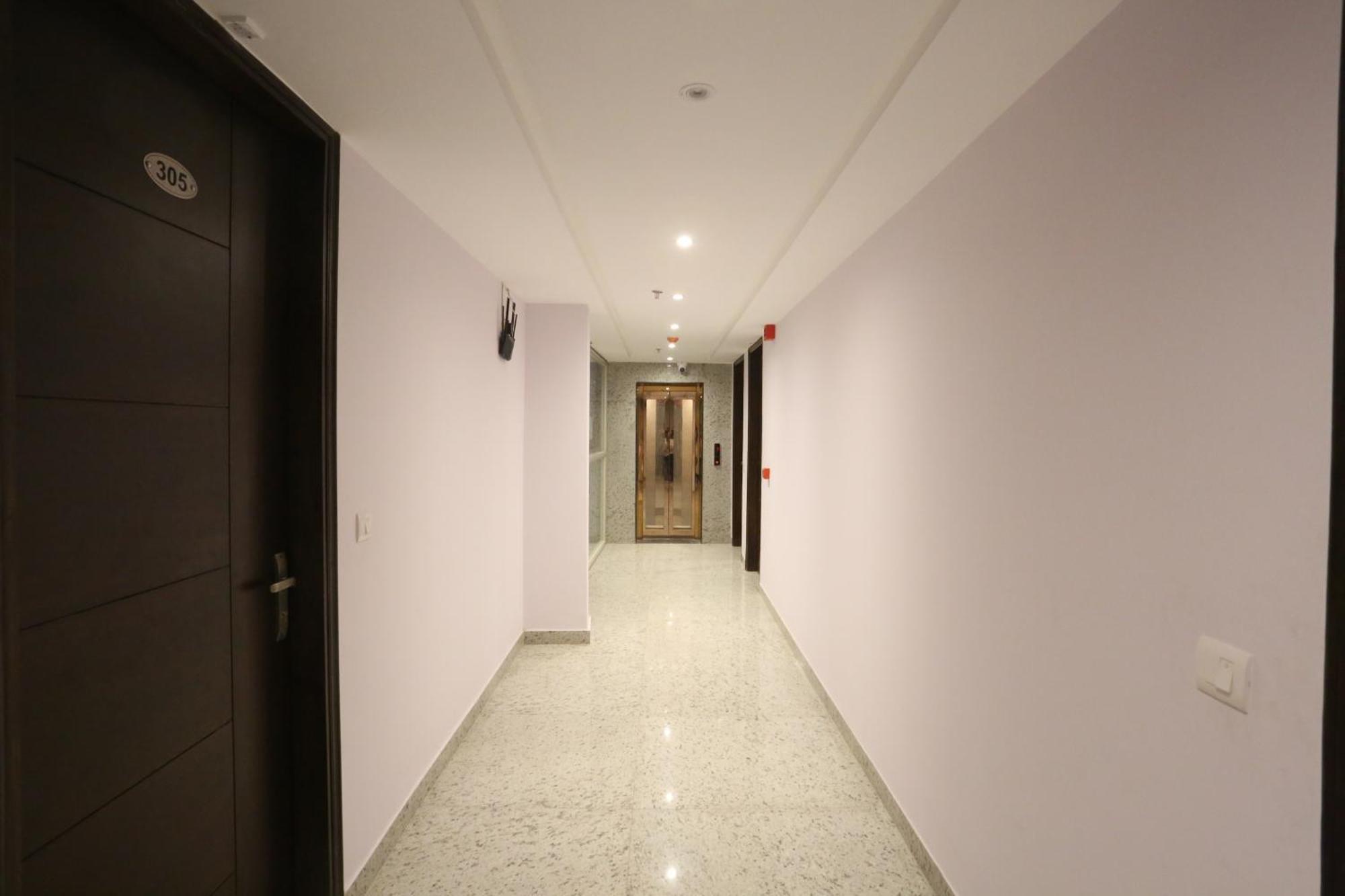 Hotel Mayfair Just A Minute Away From New Delhi Railway Station And Connaught Place מראה חיצוני תמונה